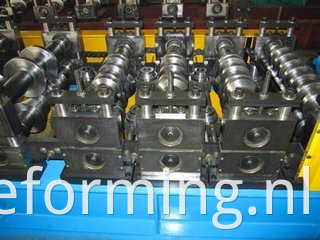 Z shaped purlin cold roll forming machine